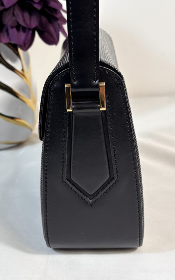 Louis Vuitton Epi Noir Byushi - Image 5