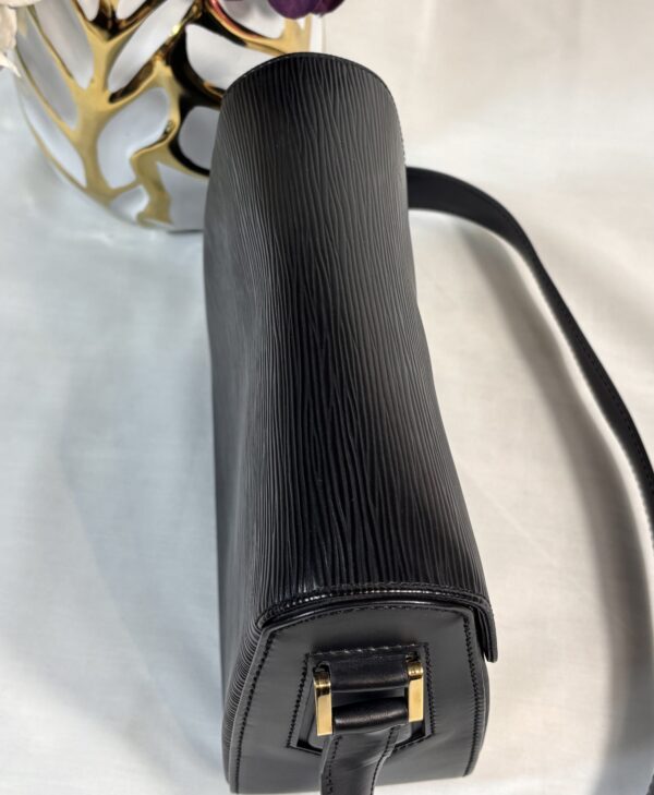 Louis Vuitton Epi Noir Byushi - Image 6