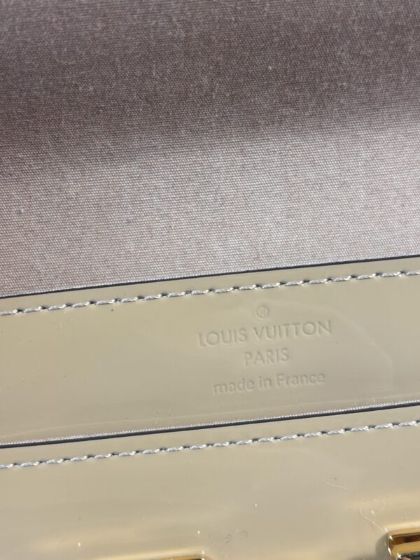 Louis Vuitton Pochette Louise Vernis - Image 11