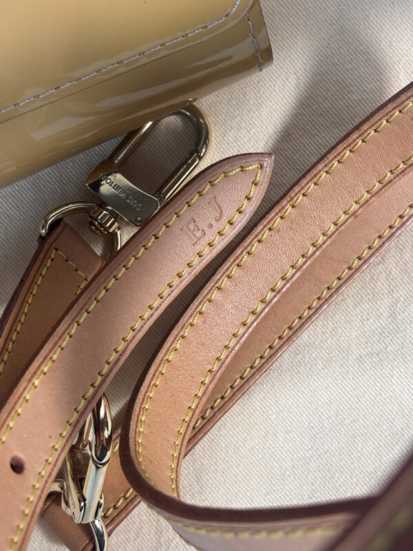 Louis Vuitton Pochette Louise Vernis - Image 15