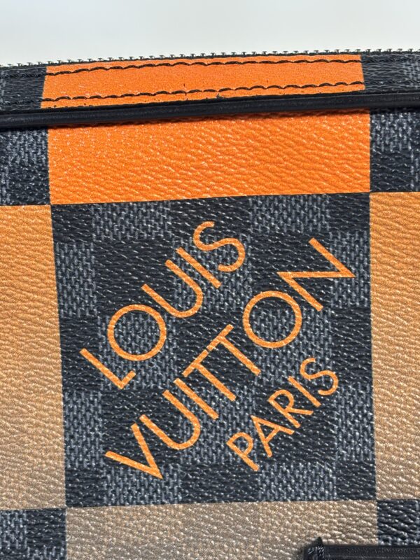 Louis Vuitton Alpha Graphite Messenger - Image 4