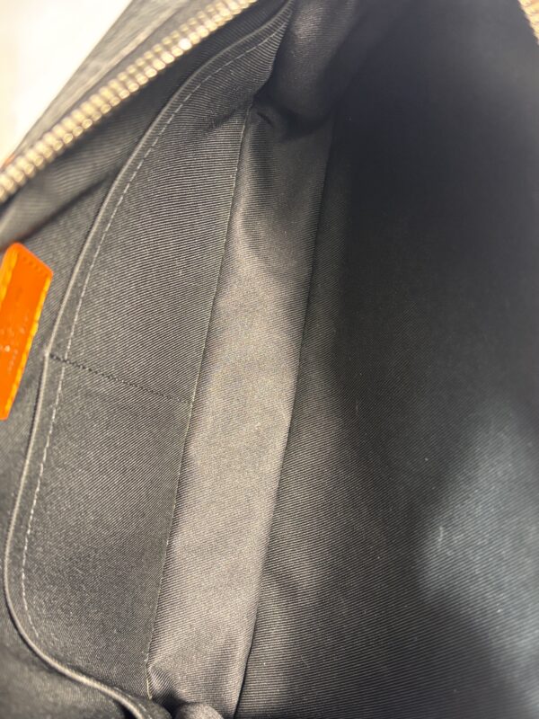 Louis Vuitton Alpha Graphite Messenger - Image 9