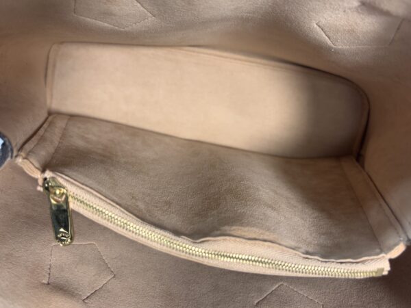 Louis Vuitton Kensington - Image 8