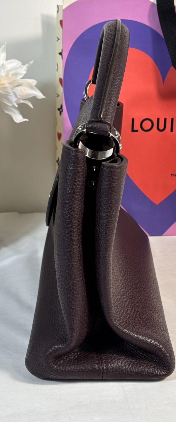 Louis Vuitton Capucines MM - Image 5