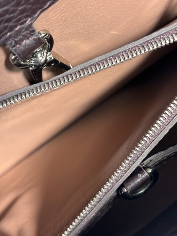 Louis Vuitton Capucines MM - Image 12
