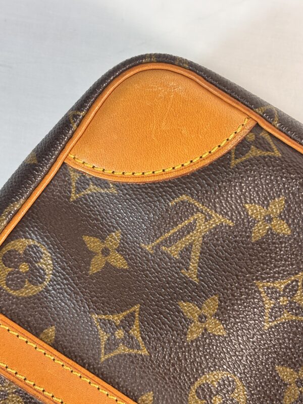 Vintage Louis Vuitton Trocadero - Image 10