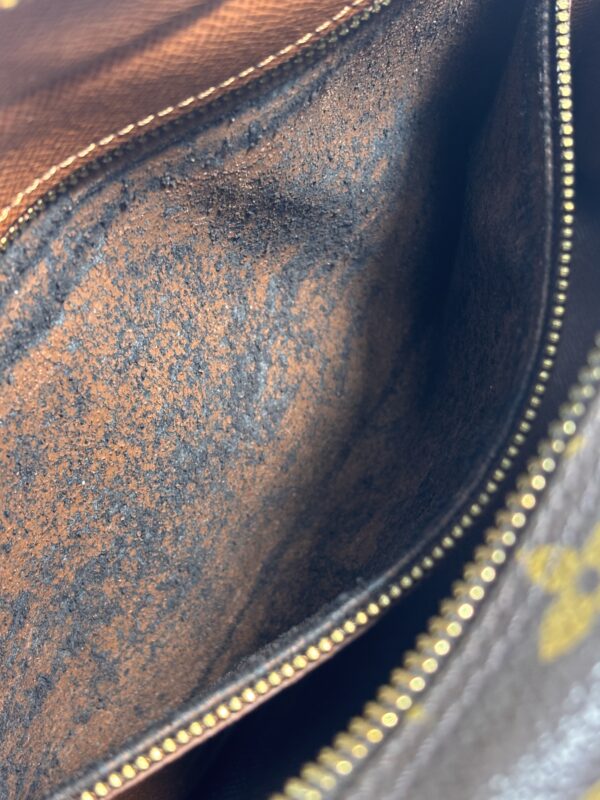 Vintage Louis Vuitton Trocadero - Image 16