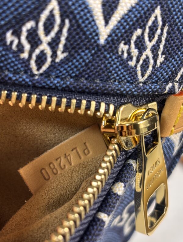 Louis Vuitton Since 1854 Pochette Metis - Image 11