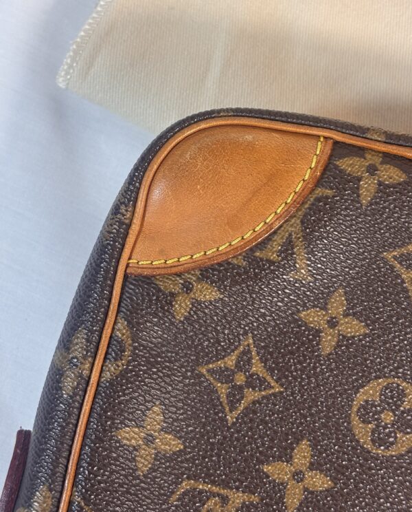 Louis Vuitton Danube - Image 12