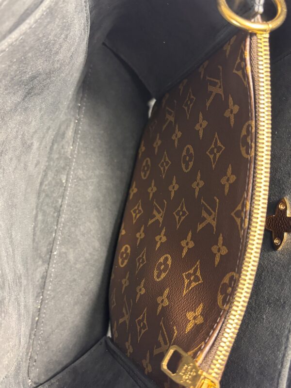 Louis Vuitton Flower Tote Mm - Image 8