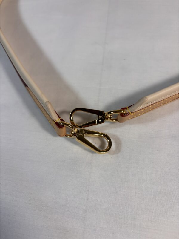 Louis Vuitton Cluny Strap Maroon - Image 6