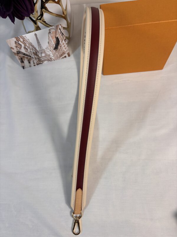 Louis Vuitton Cluny Strap Maroon - Image 7