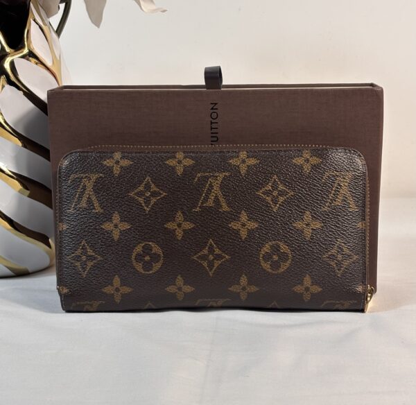 Louis Vuitton Monogram Zippy Wallet - Image 2