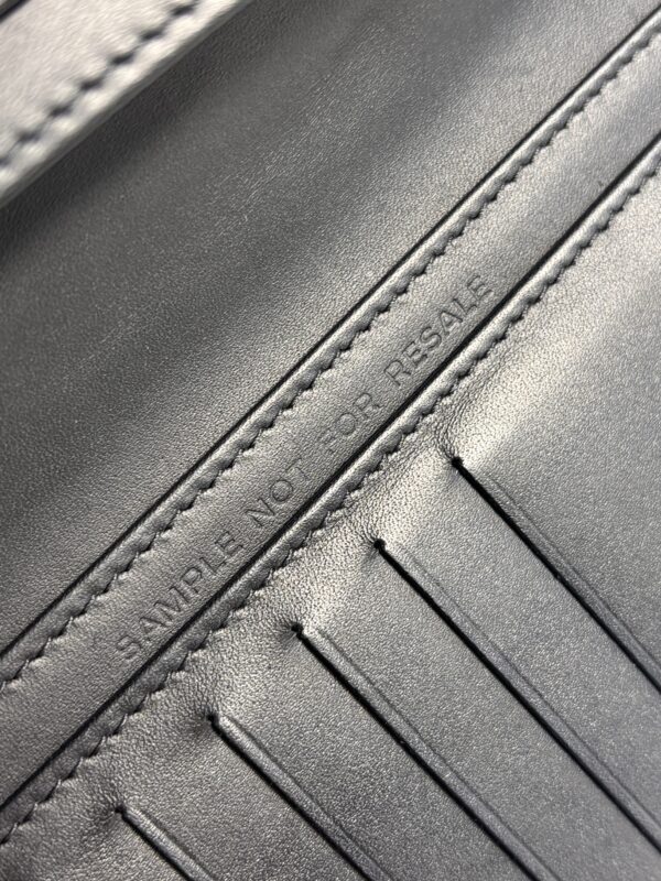 Chanel Timeless Yen Black Wallet - Image 10