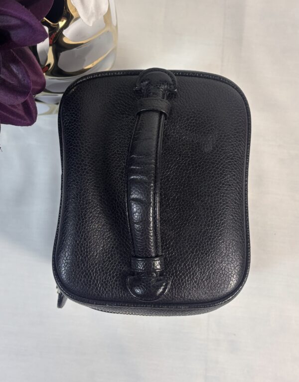 Chanel Timeless Vanity Case Black - Image 6