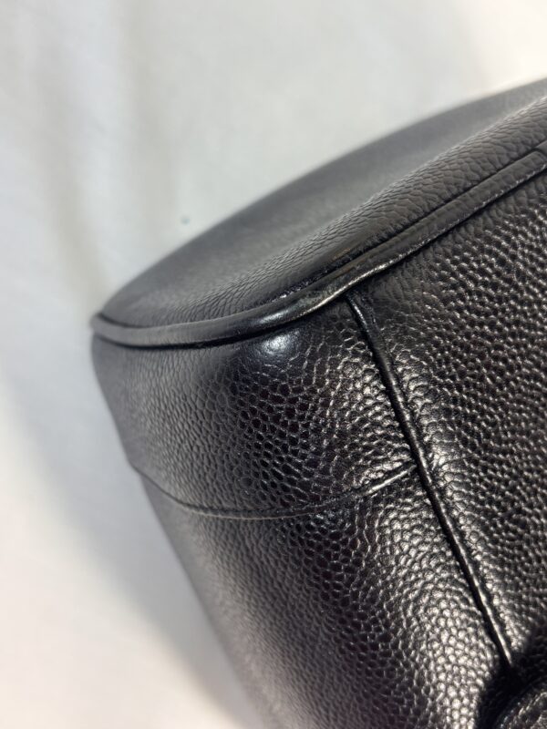 Chanel Timeless Vanity Case Black - Image 11