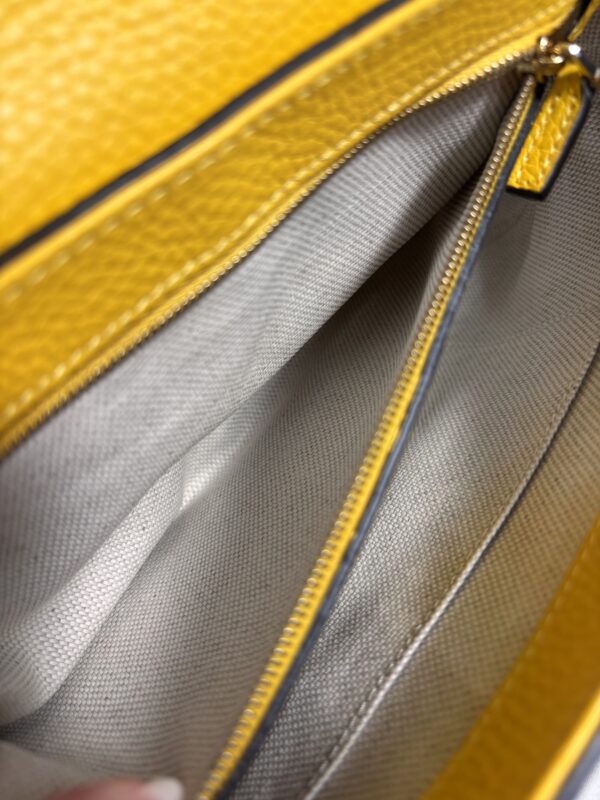 Gucci Soho Chain Flap Yellow - Image 11