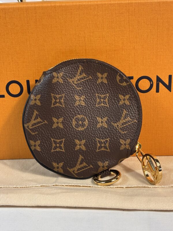 Louis Vuitton Reverse Trio Pouch - Image 12