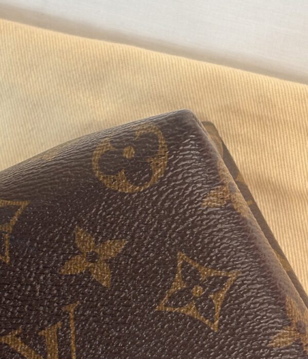 Louis Vuitton Locky BB Monogram Noir - Image 11