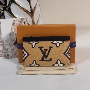 New Louis Vuitton Wild at Heart Arizona Cardholder