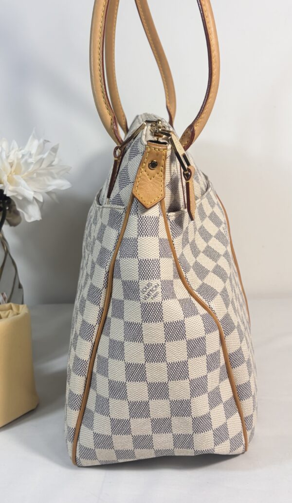 Louis Vuitton Figheri Gm Azur - Image 4
