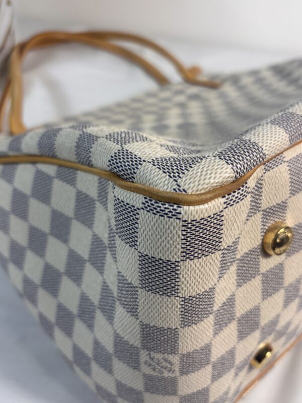 Louis Vuitton Figheri Gm Azur - Image 15
