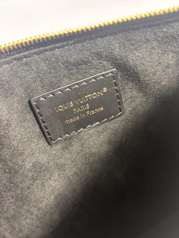 Louis Vuitton Empreinte Noir Pochette - Image 8