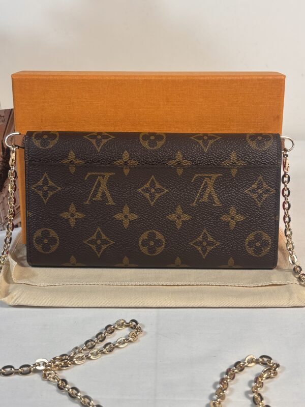 Louis Vuitton Sarah Wallet With Crossbody Conversion - Image 2