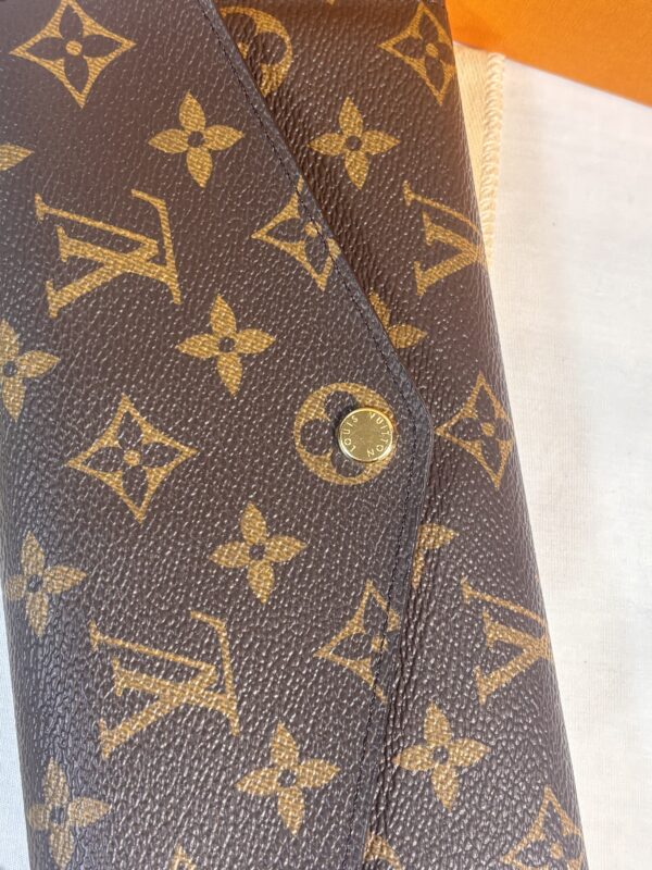 Louis Vuitton Sarah Wallet With Crossbody Conversion - Image 7