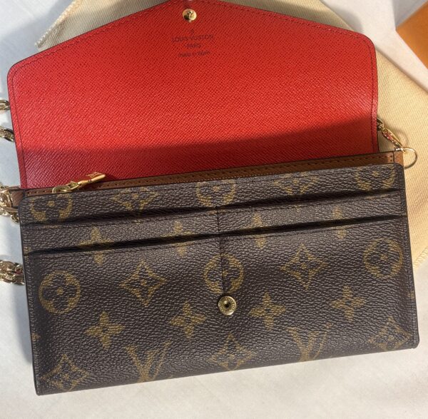 Louis Vuitton Sarah Wallet With Crossbody Conversion - Image 3