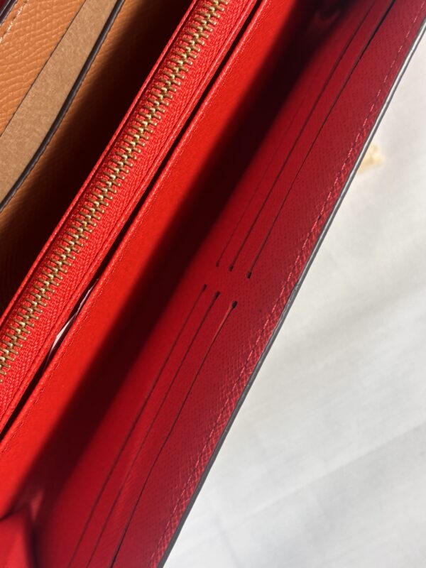 Louis Vuitton Sarah Wallet With Crossbody Conversion - Image 8