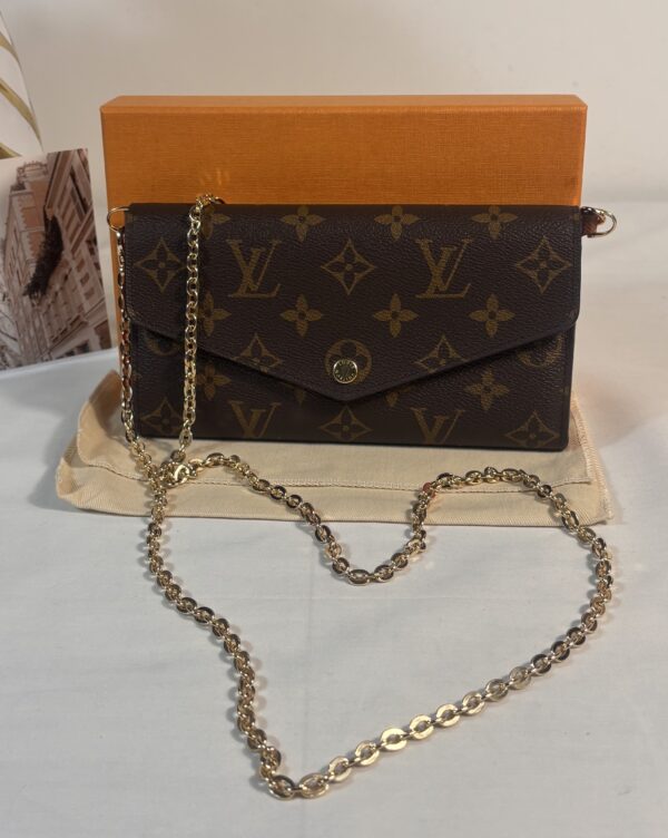 Louis Vuitton Sarah Wallet With Crossbody Conversion