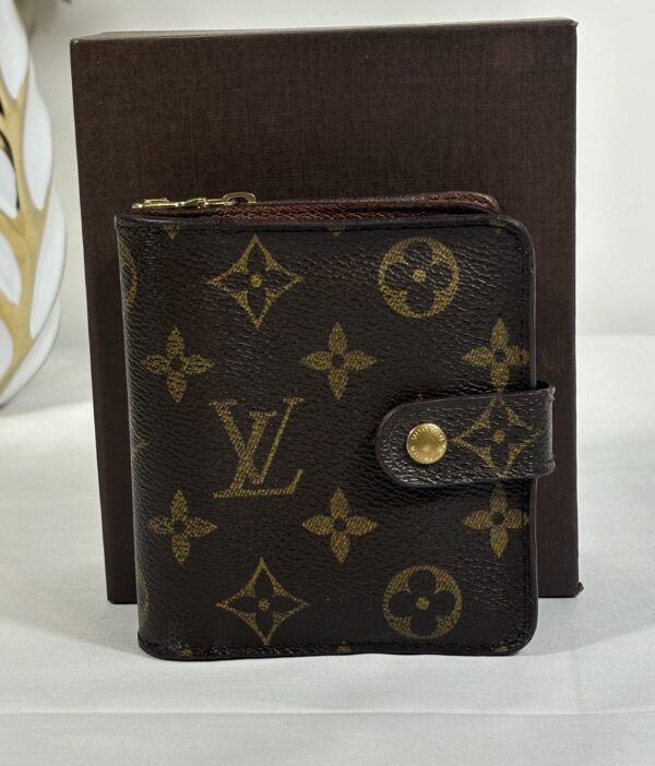 Louis Vuitton Monogram Zip Bi-Fold Wallet