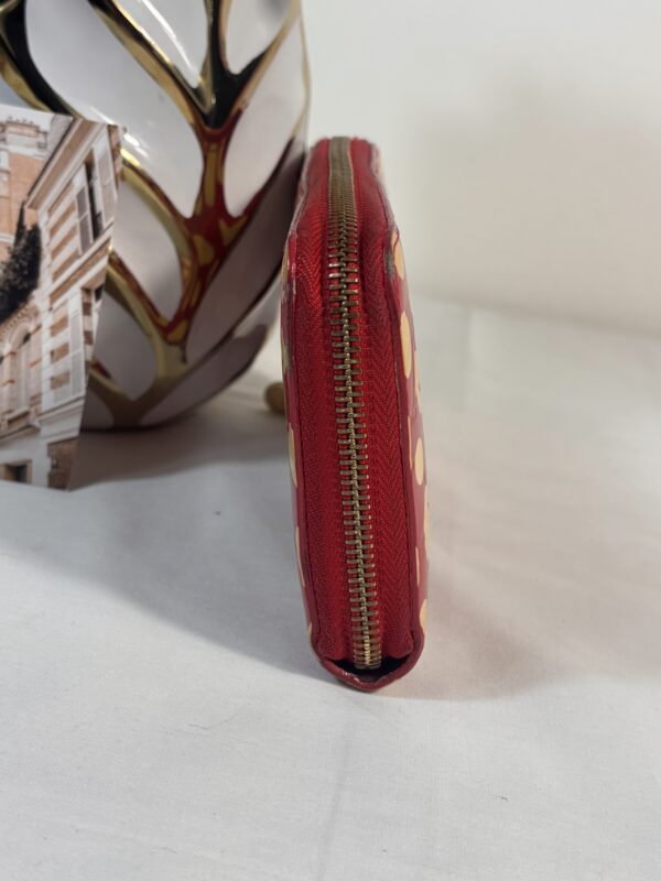 Louis Vuitton Yayoi Kusama Red Vernis Dots Zippy - Image 5