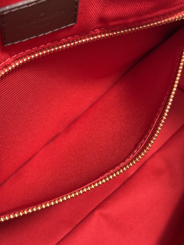 Louis Vuitton Graceful Pm Ebene - Image 12