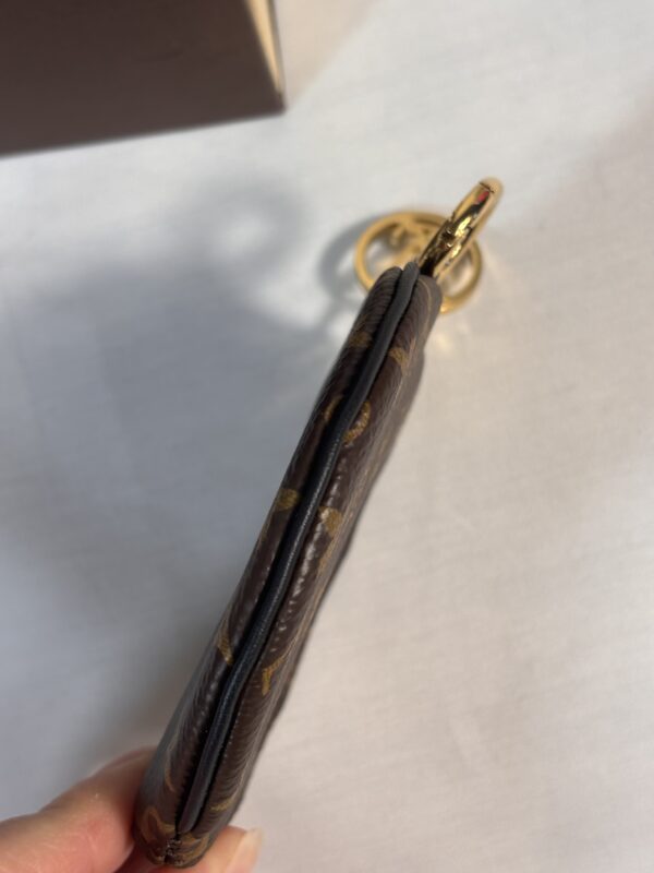 Louis Vuitton Round Coin Purse - Image 5