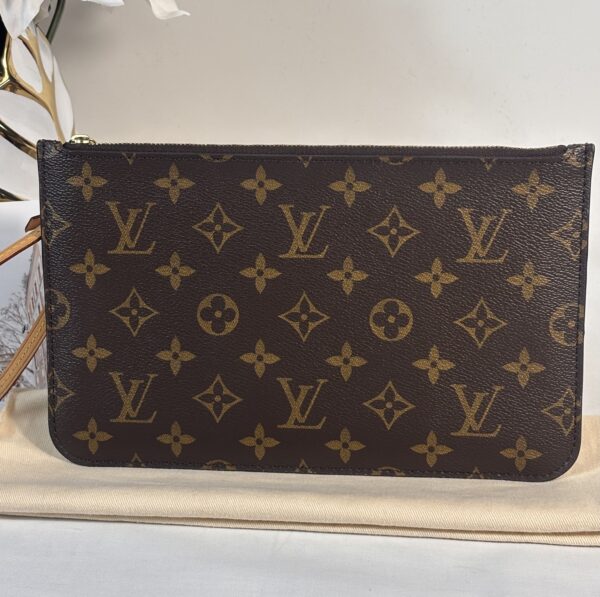 Louis Vuitton Neverfull Pochette Monogram - Image 2