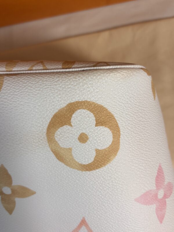 Louis Vuitton Neverfull MM By the Pool Watercolor - Image 6