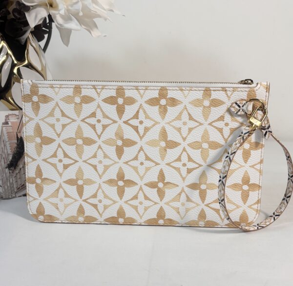 Louis Vuitton Neverfull MM By the Pool Watercolor - Image 12