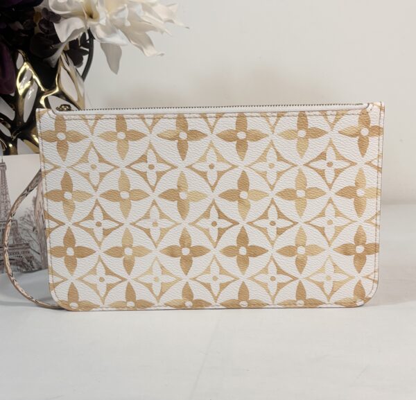 Louis Vuitton Neverfull MM By the Pool Watercolor - Image 14