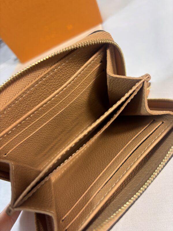 Louis Vuitton Zippy Coin Purse Arizona - Image 7