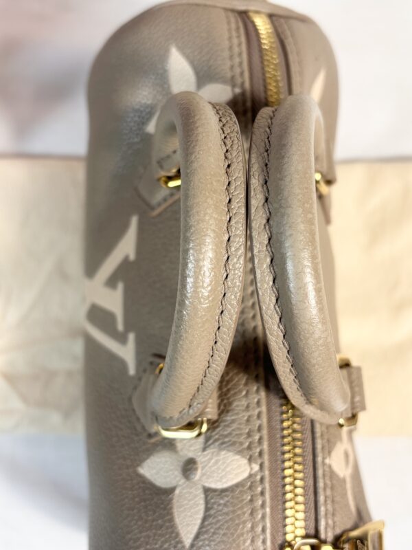 Louis Vuitton Papillon bb Bicolor Tourterelle Cream - Image 7
