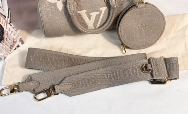 Louis Vuitton Papillon bb Bicolor Tourterelle Cream - Image 12
