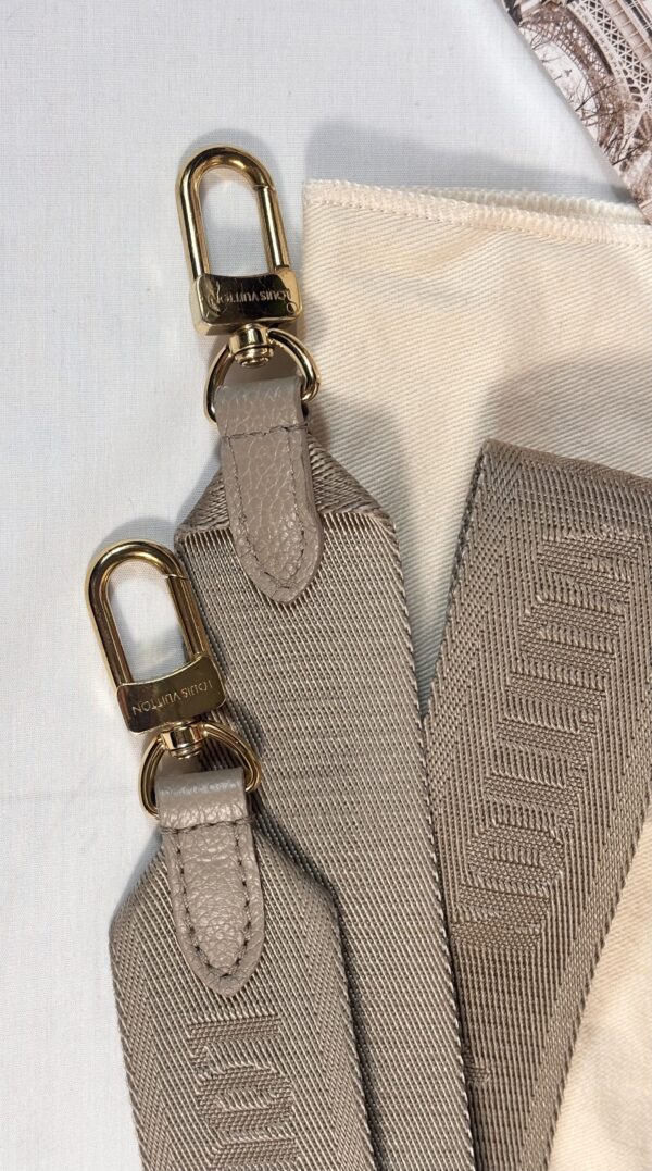 Louis Vuitton Papillon bb Bicolor Tourterelle Cream - Image 13
