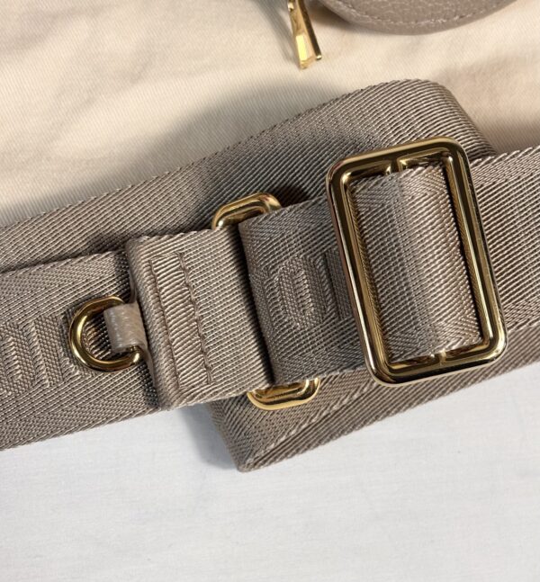 Louis Vuitton Papillon bb Bicolor Tourterelle Cream - Image 14