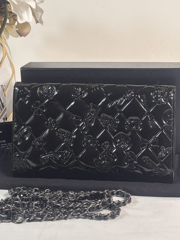 Chanel Precious Symbols Interlocking Logo Wallet Black - Image 2