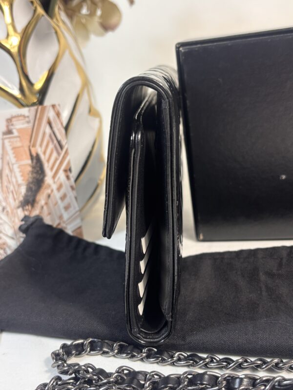 Chanel Precious Symbols Interlocking Logo Wallet Black - Image 3