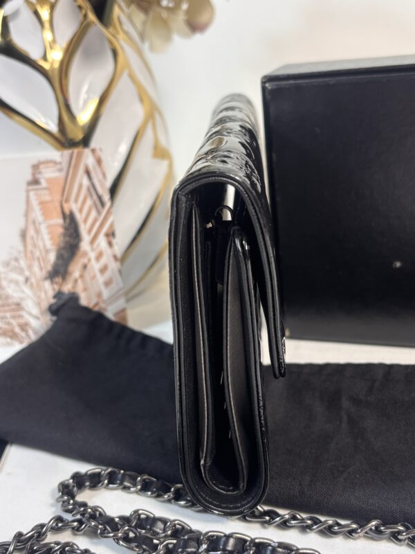 Chanel Precious Symbols Interlocking Logo Wallet Black - Image 4