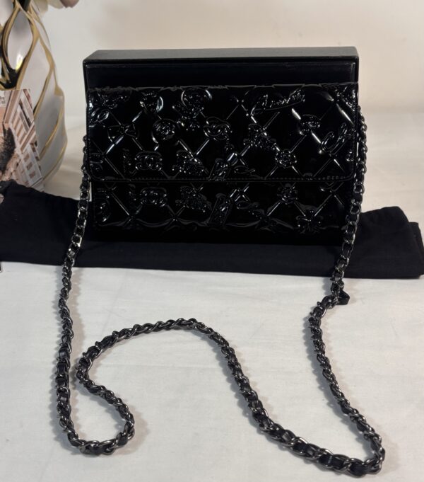 Chanel Precious Symbols Interlocking Logo Wallet Black - Image 11