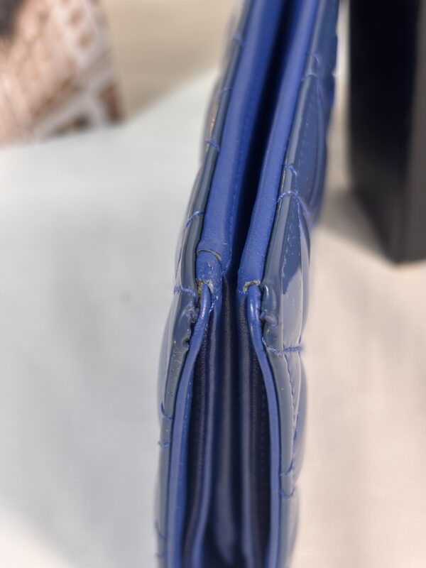 Chanel Interlocking Cc Logo Bifold Blue - Image 6